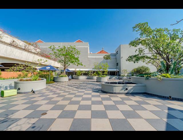 130M² OFFICE FOR SALE IN UMHLANGA RIDGE